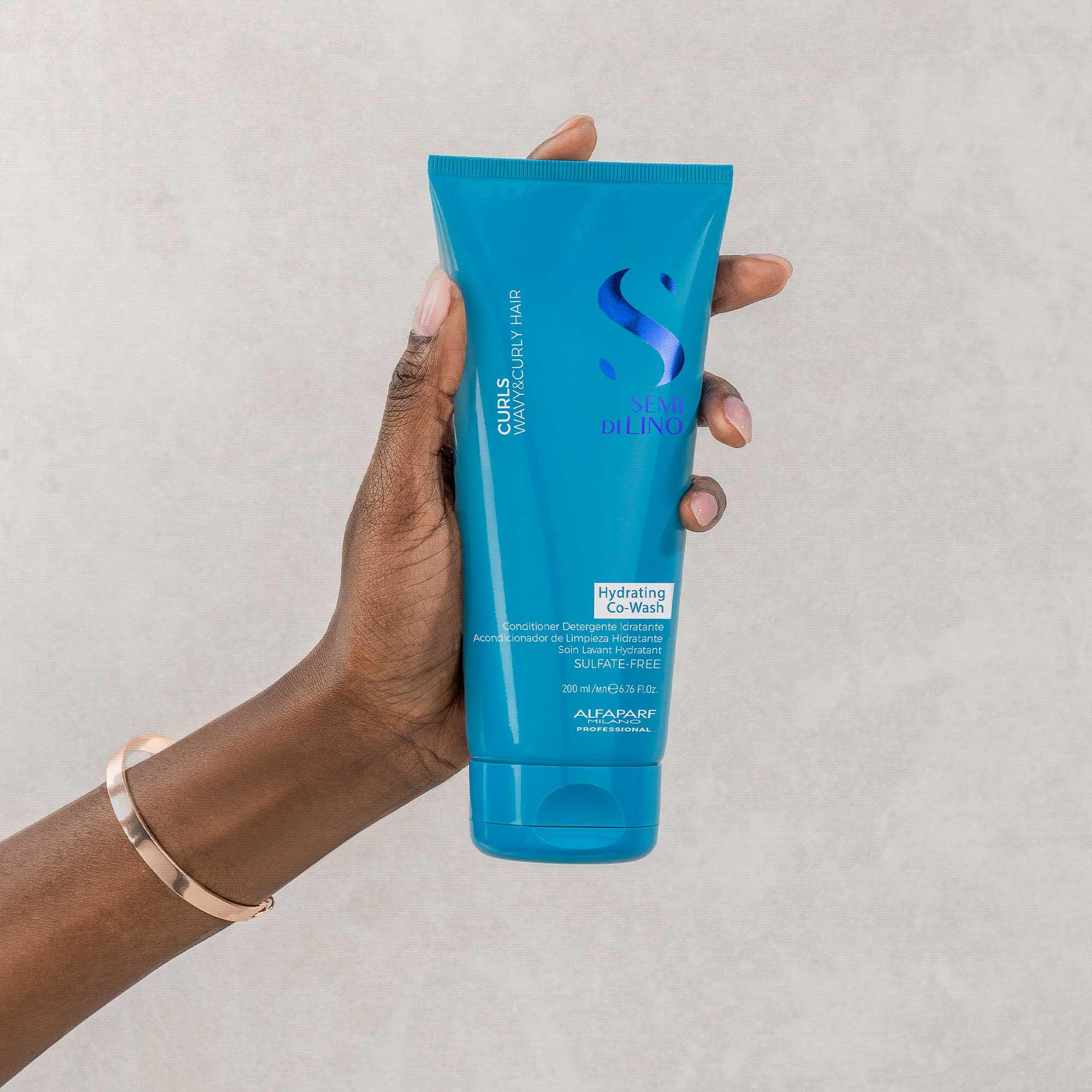 Curls Hydrating Sulfate Free Co-Wash - Image 5