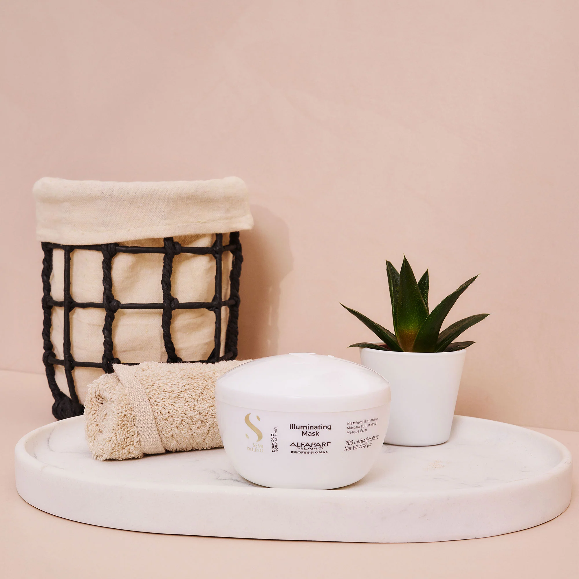 Diamond Illuminating Hair Mask - Image 3
