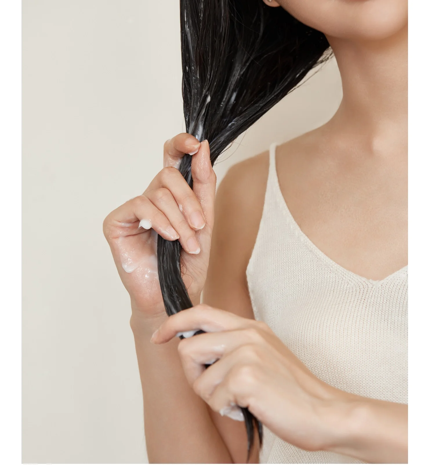 Diamond Illuminating Hair Mask - Image 8